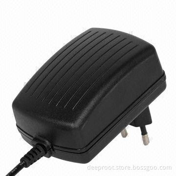 Switching Power Supply for CCTV Camera, with 18W Maximum Output Power, Europe Plug